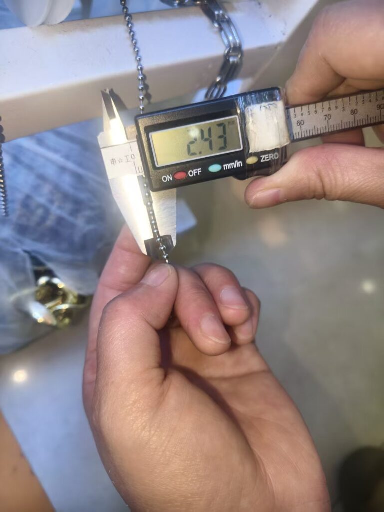 Chain alternative checked with a digital calliper during sourcing